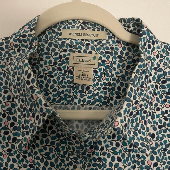 LL Bean floral button up shirt. NWOT. - Picture 2 of 4